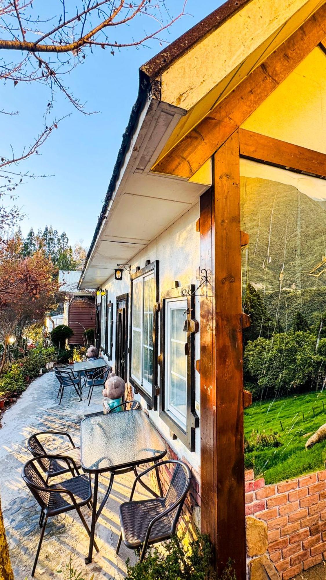 31 Homestay Ren'ai Esterno foto