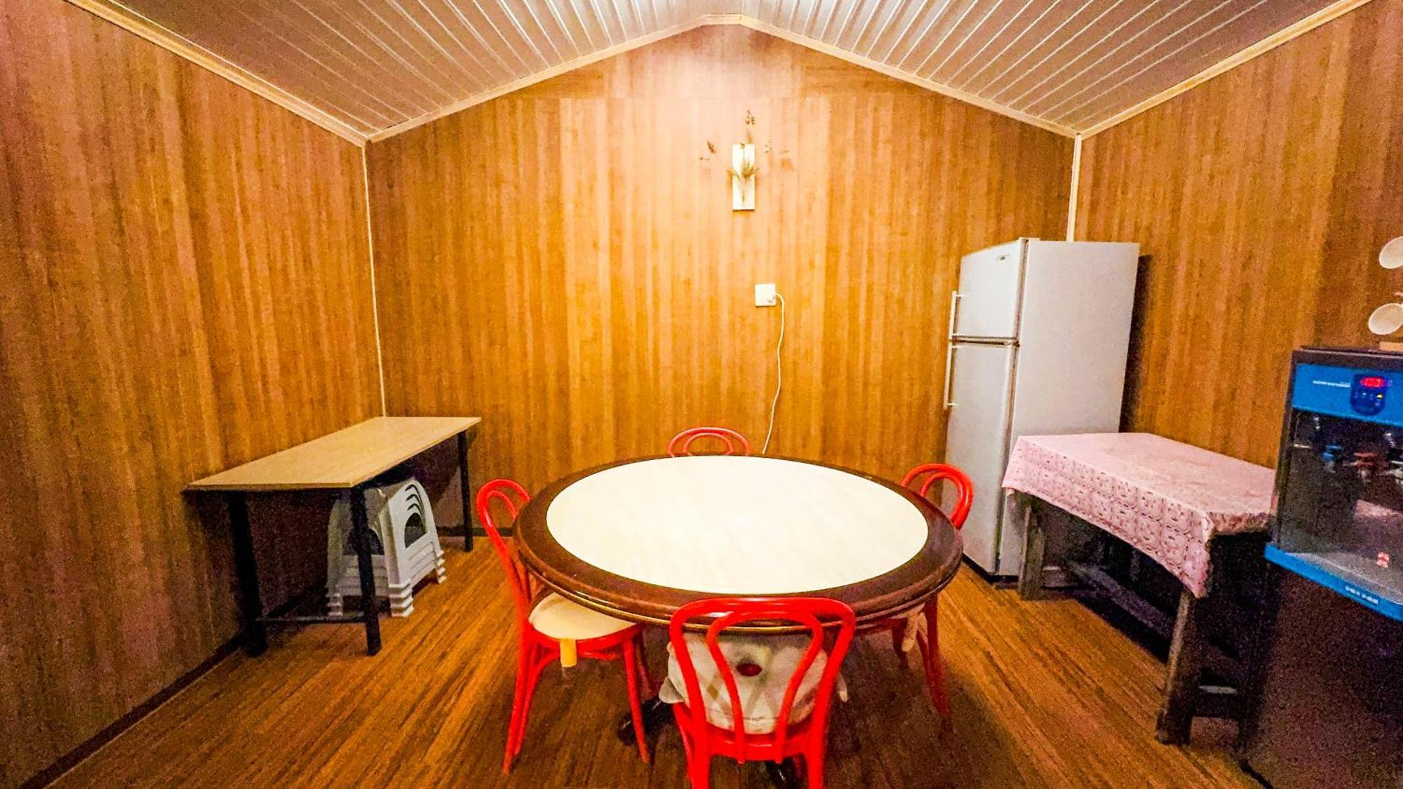 31 Homestay Ren'ai Esterno foto